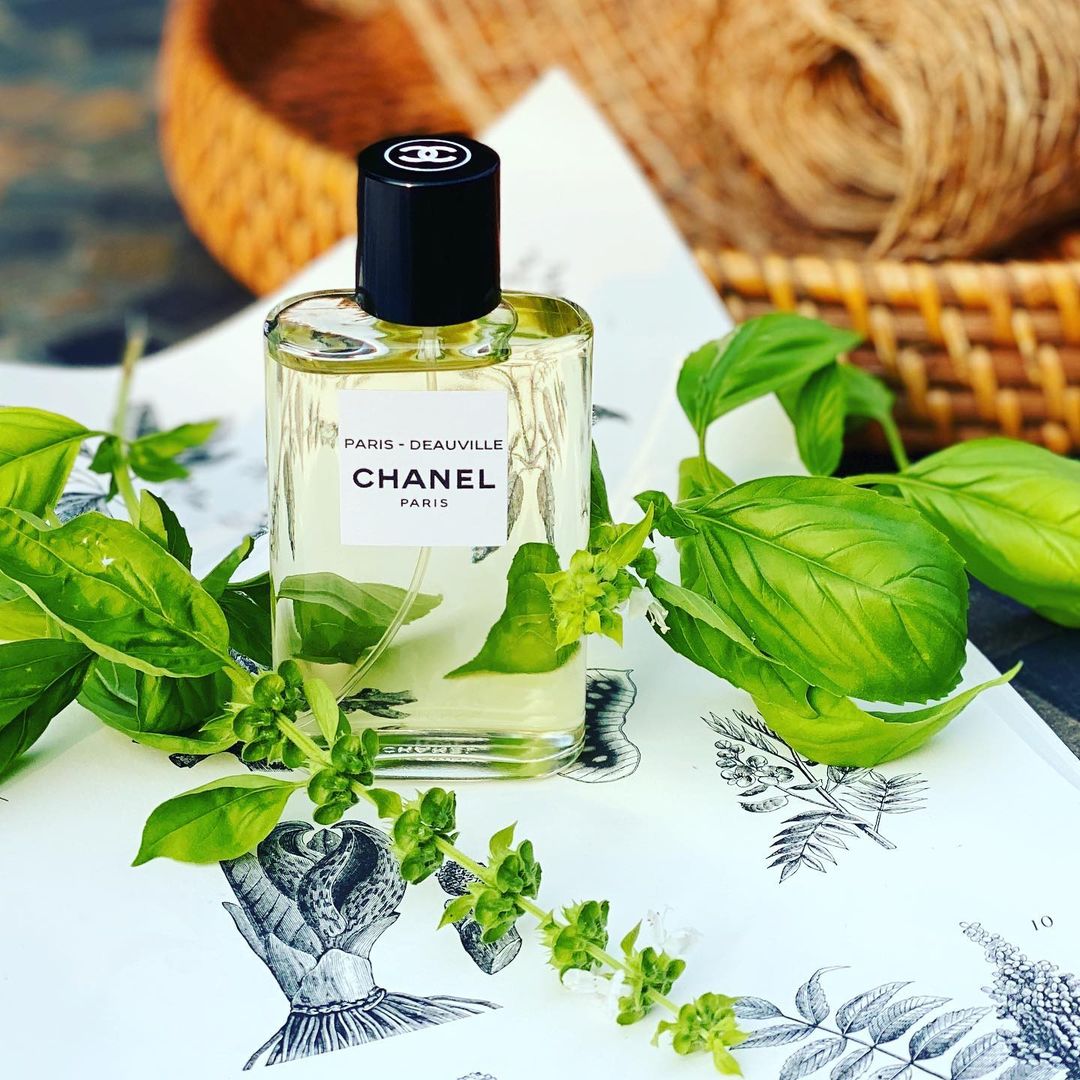 CHANEL introduces the new LES EAUX DE CHANEL ParisÉdimbourg Time International #30 CHANEL introduces the new LES EAUX DE CHANEL ParisÉdimbourg Time International